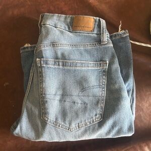 American Eagle Outfitters women’s jeans